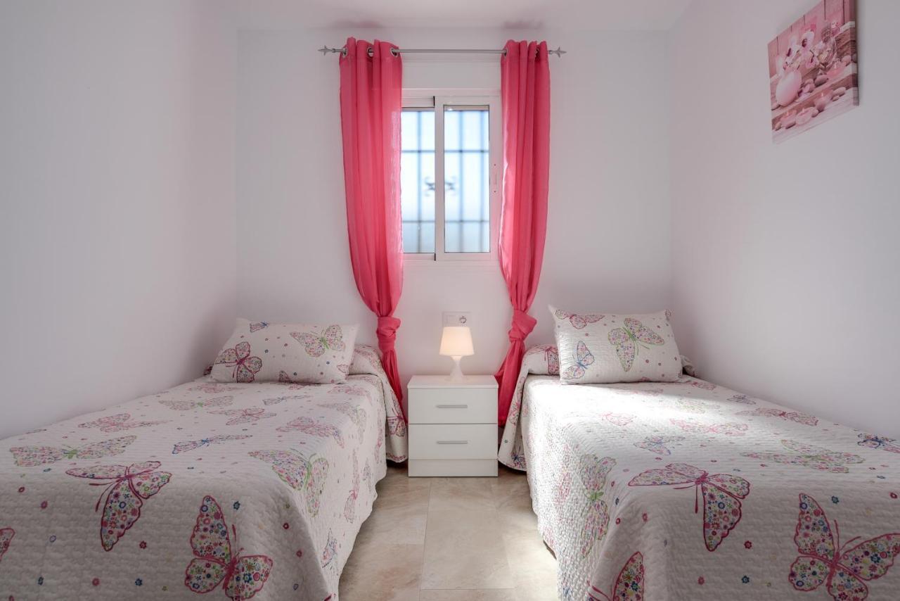 קוניל דה לה פרונטרה Apartamento Juan 1 מראה חיצוני תמונה